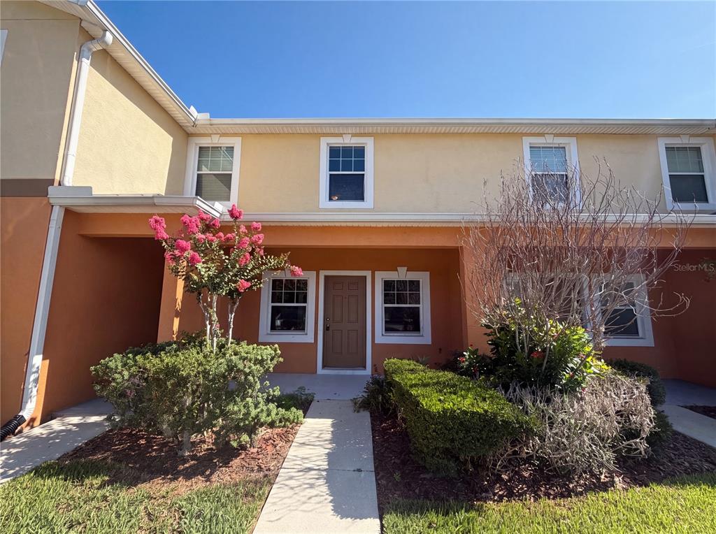 4082 WINDING VINE DRIVE
