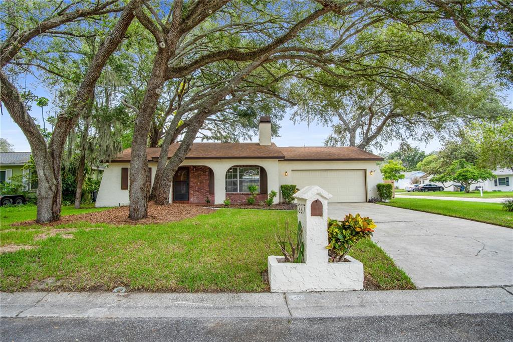 2217 BOXWOOD WAY