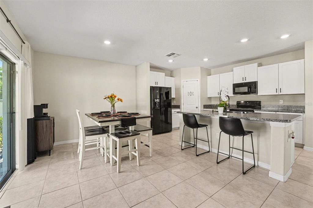 5067 SABLE CHIME DR, WIMAUMA, FL — photo 3 of 27