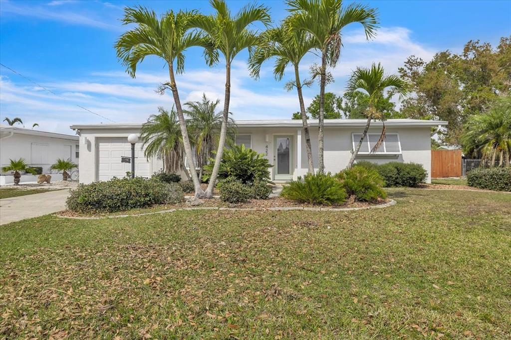 422 W GRACE STREET W