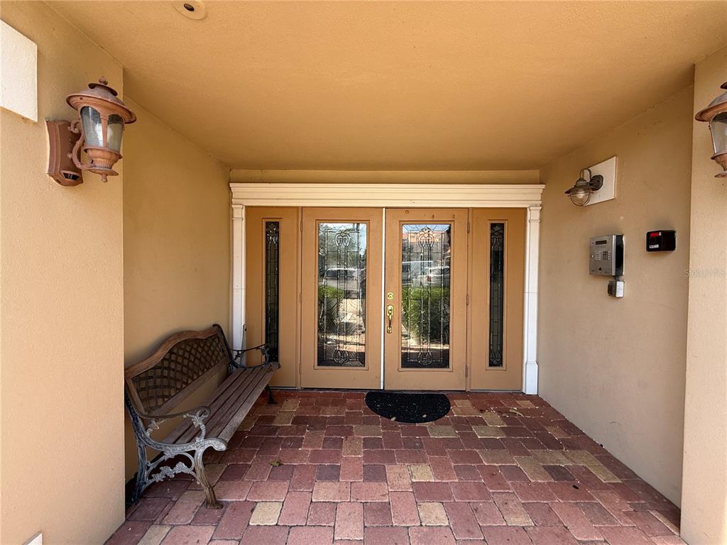 950 BROADWAY UNIT 107, DUNEDIN, FL — photo 2 of 18