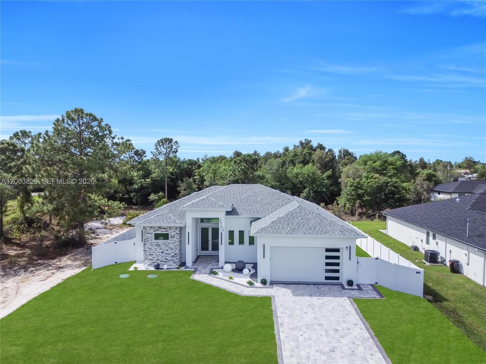 2703 34th ST SW, Lehigh Acres FL 33976