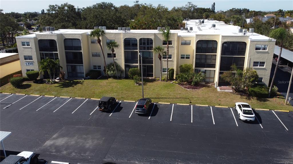 11485 OAKHURST ROAD UNIT 1200-111