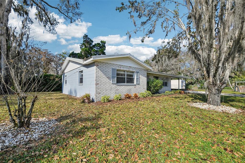 56305 REDBUD ROAD, ASTOR, FL — photo 3 of 30