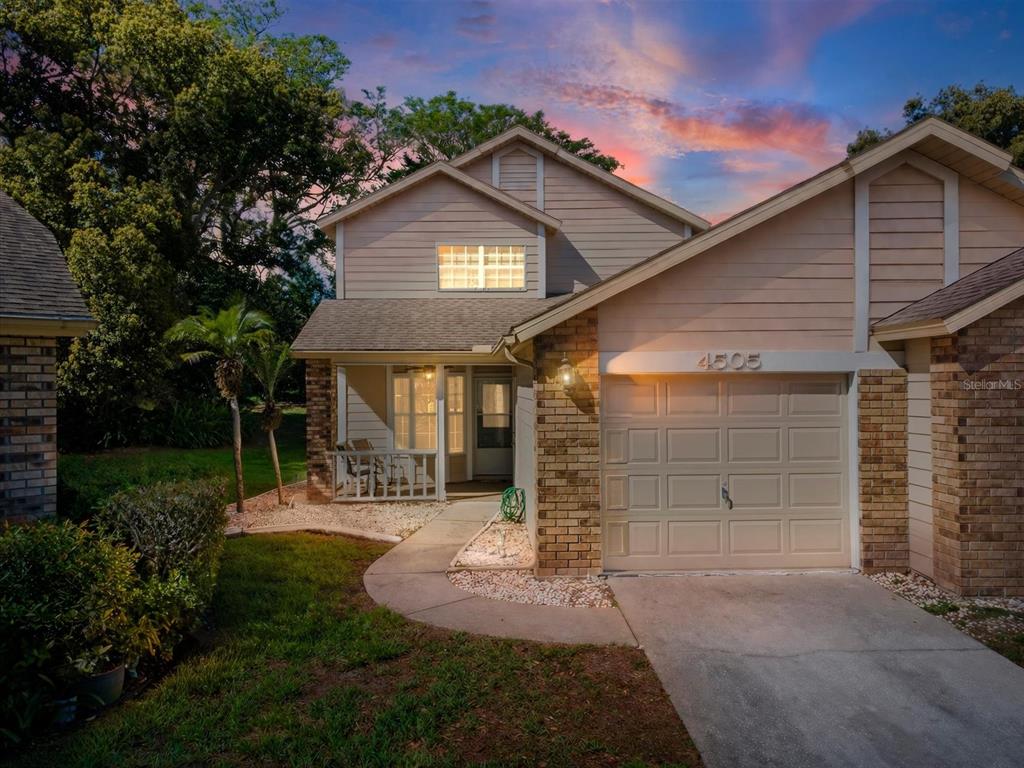 4505 GLEN HOLLOW