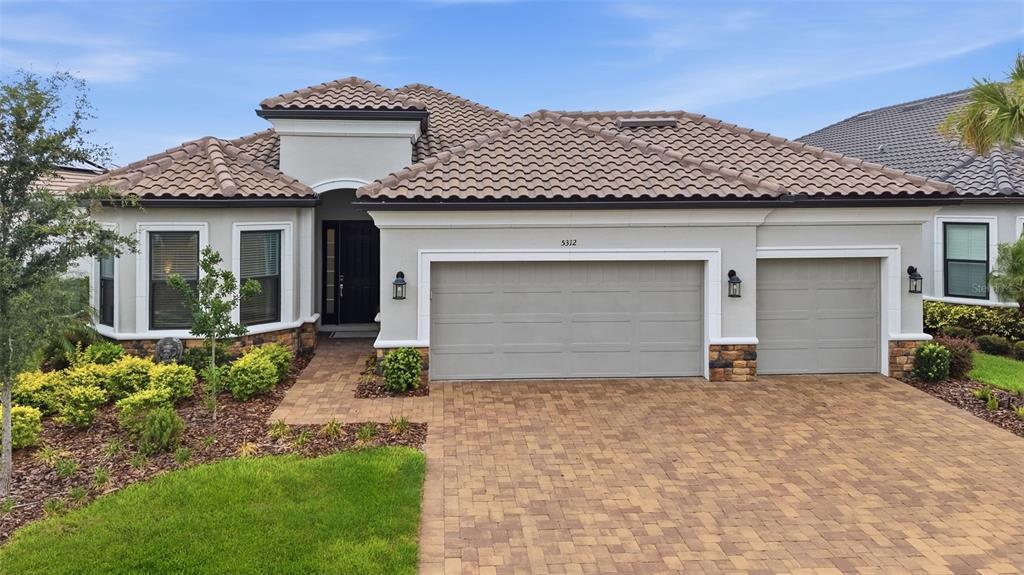 5312 CASERTA COURT