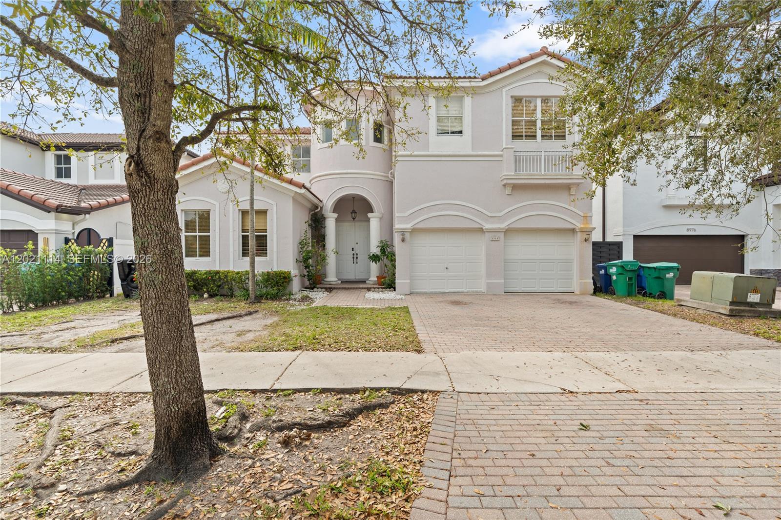 8968 NW 180th Ter, Hialeah FL 33018