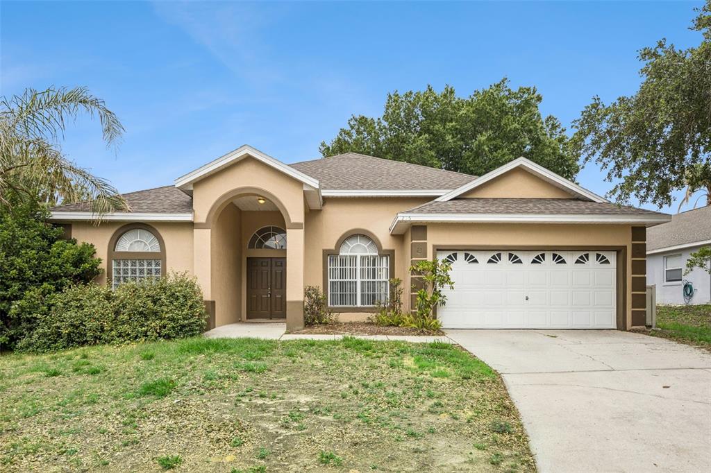 215 GREELEY LOOP