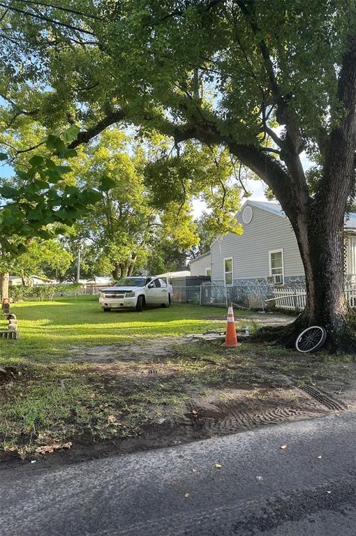 HARDEE STREET, JACKSONVILLE, FL — photo 2 of 3
