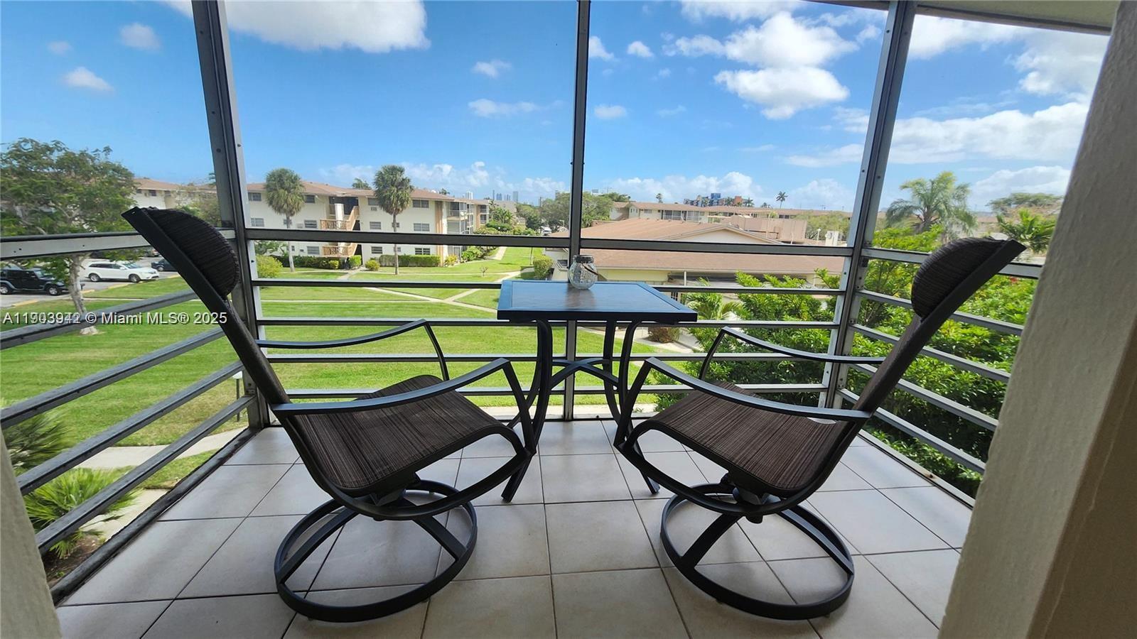16901 NE 13th Ave # 306, Miami FL 33162