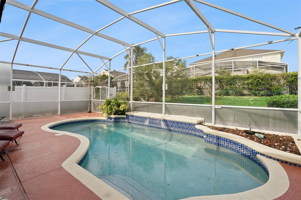 536 GLENEAGLES DR, DAVENPORT, FL — photo 2 of 30