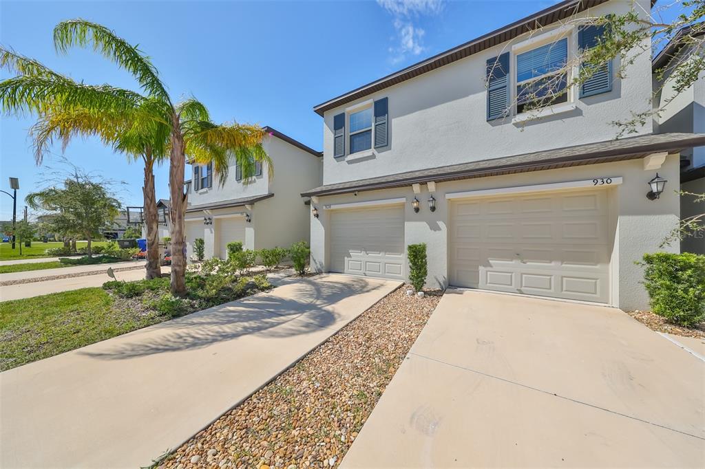 928 ROYAL EMPRESS DRIVE, RUSKIN, FL — photo 3 of 30