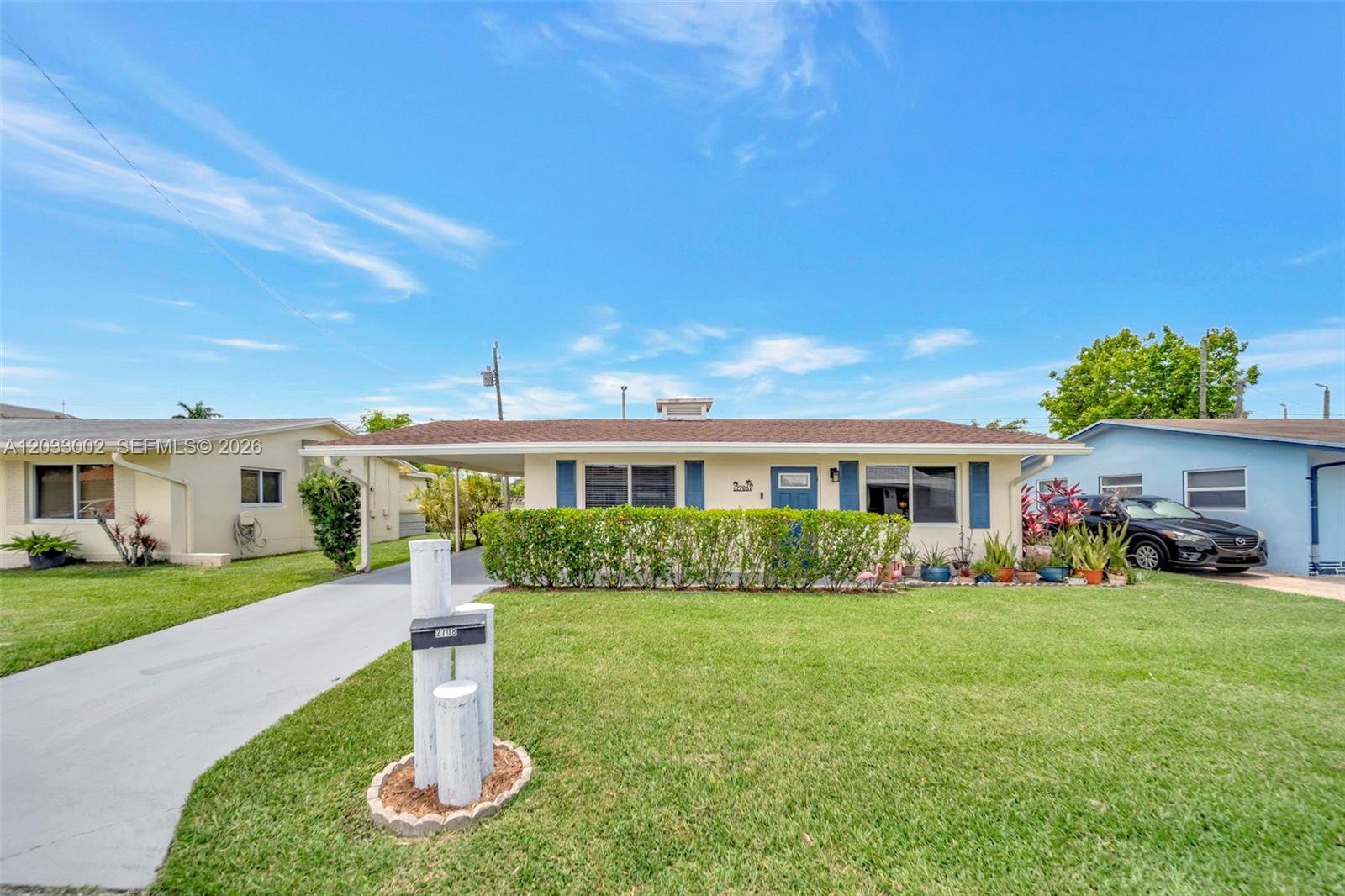 2708 NW 51st Pl, Tamarac FL 33309