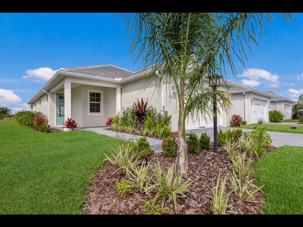 1099 WATERLINE COURT