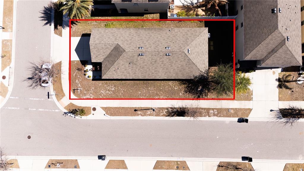 This aerial view shows a residential property lot outlined in red within a suburban neighborhood — 3503 DIAMOND LEAF COURT, VALRICO, FL