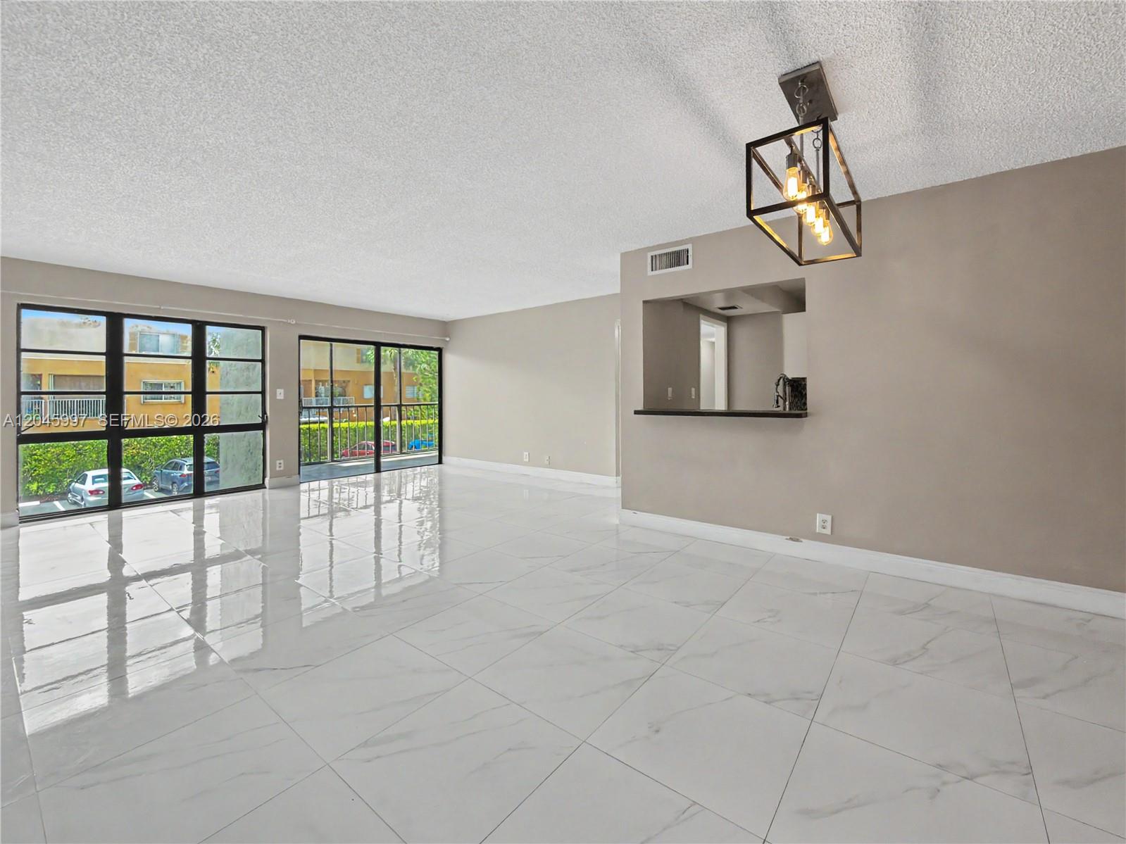 14203 SW 66th St # 103, Miami FL 33183