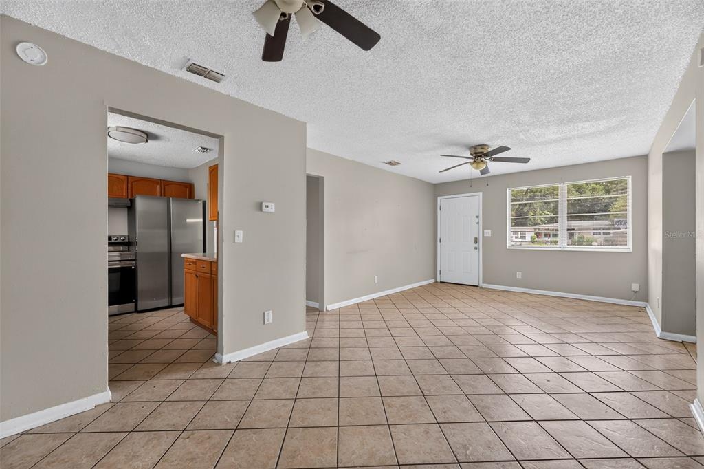 6728 PETER RABBIT DRIVE N, JACKSONVILLE, FL — photo 2 of 16