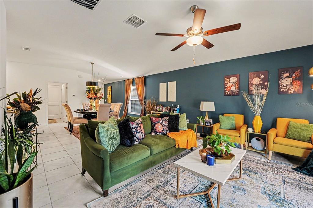 1808 RED LOOP, LAKELAND, FL — photo 3 of 24