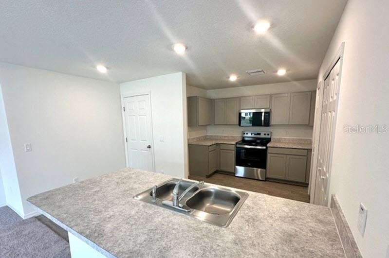 9 RIPTON PLACE, PALM COAST, FL — photo 3 of 14