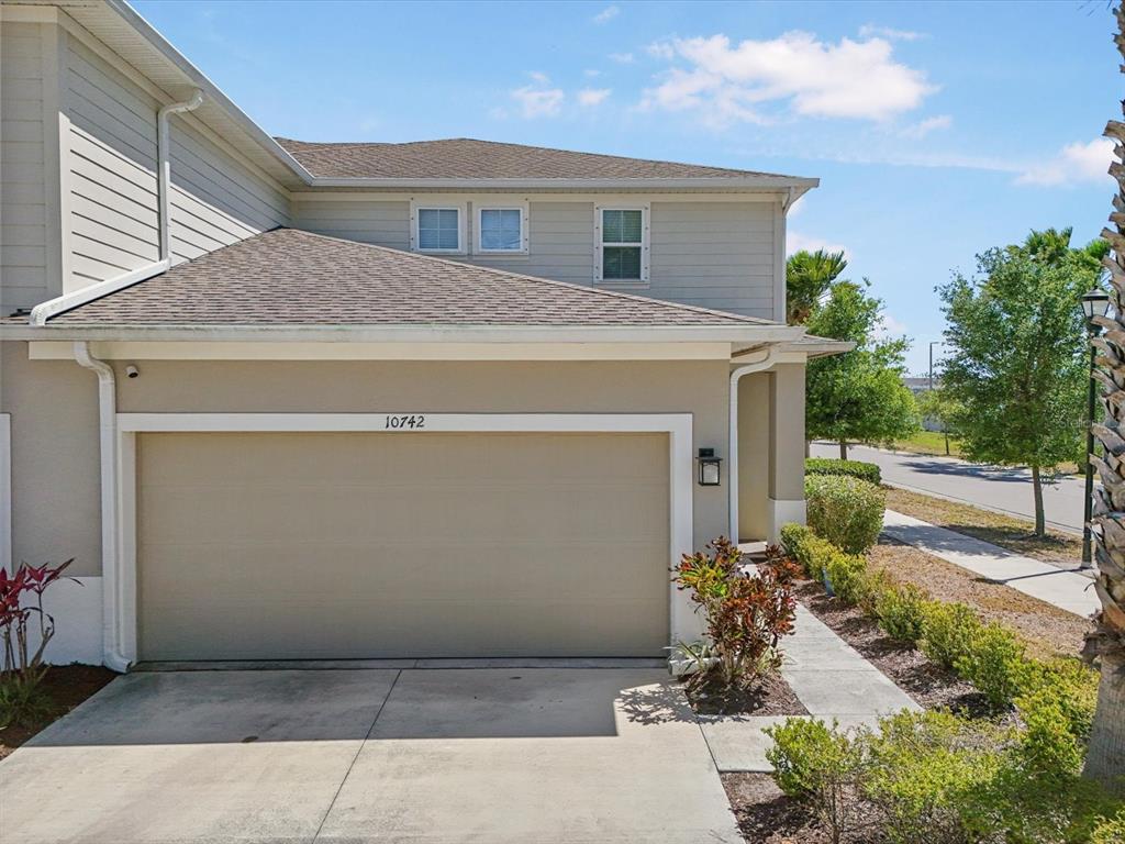 10742 VERAWOOD DRIVE