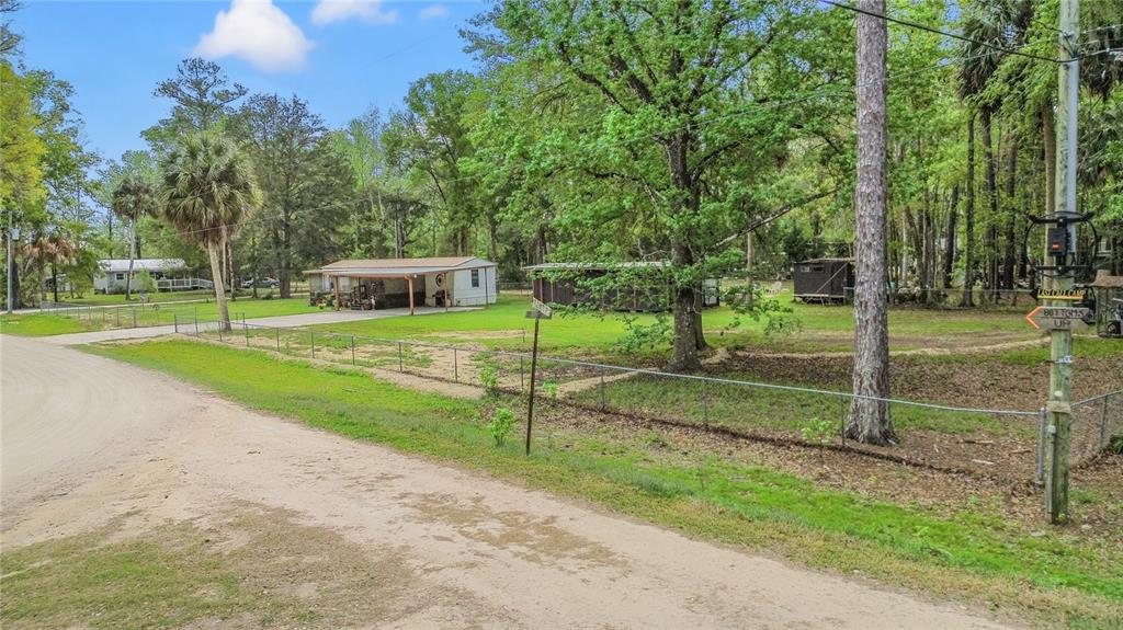 3650 SE 176TH PLACE, INGLIS, FL — photo 2 of 30