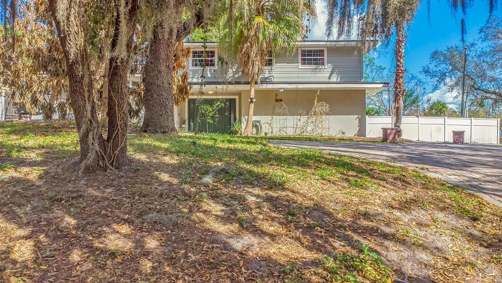 741 SAXBY AVENUE
