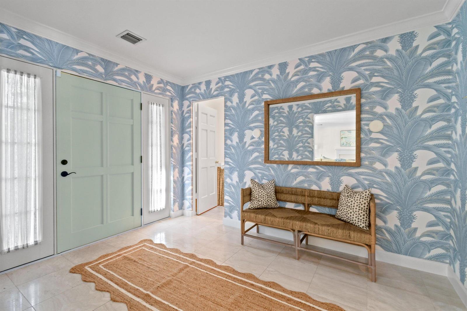 117 Via Vizcaya, Palm Beach FL 33480