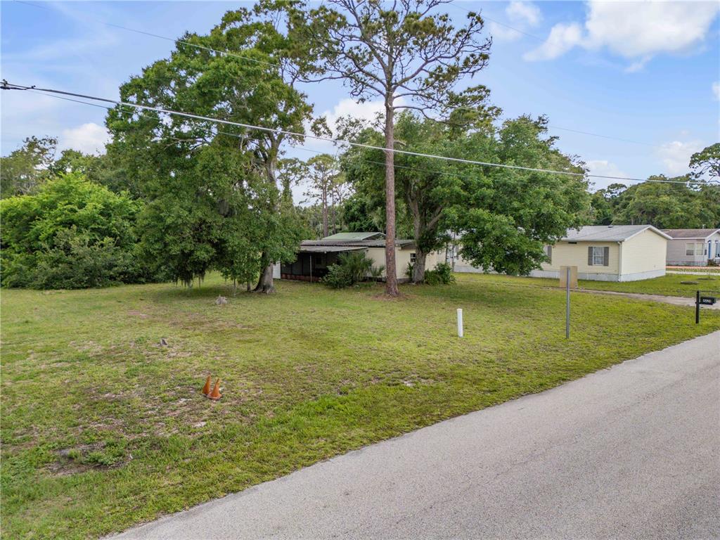 NELLIE STREET, EDGEWATER, FL — photo 2 of 27