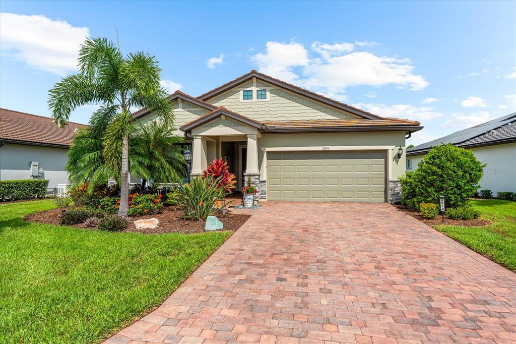 6854 CHESTER TRAIL