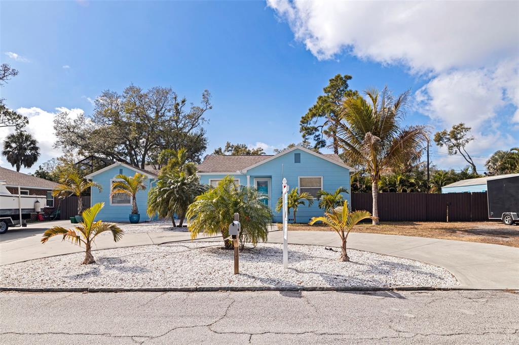 2637 46TH STREET S