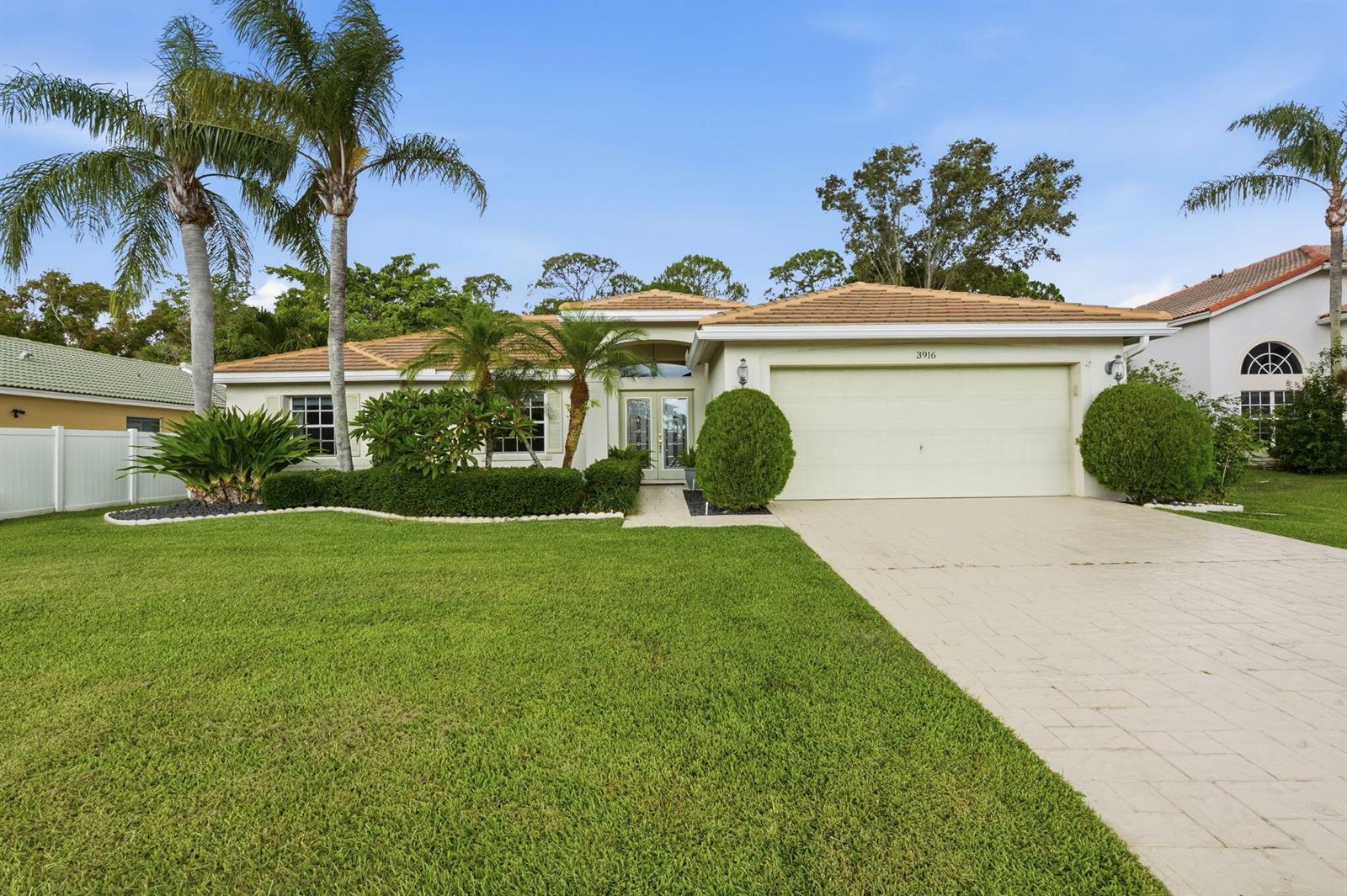 3916 Cypress Lake Drive, Lake Worth FL 33467