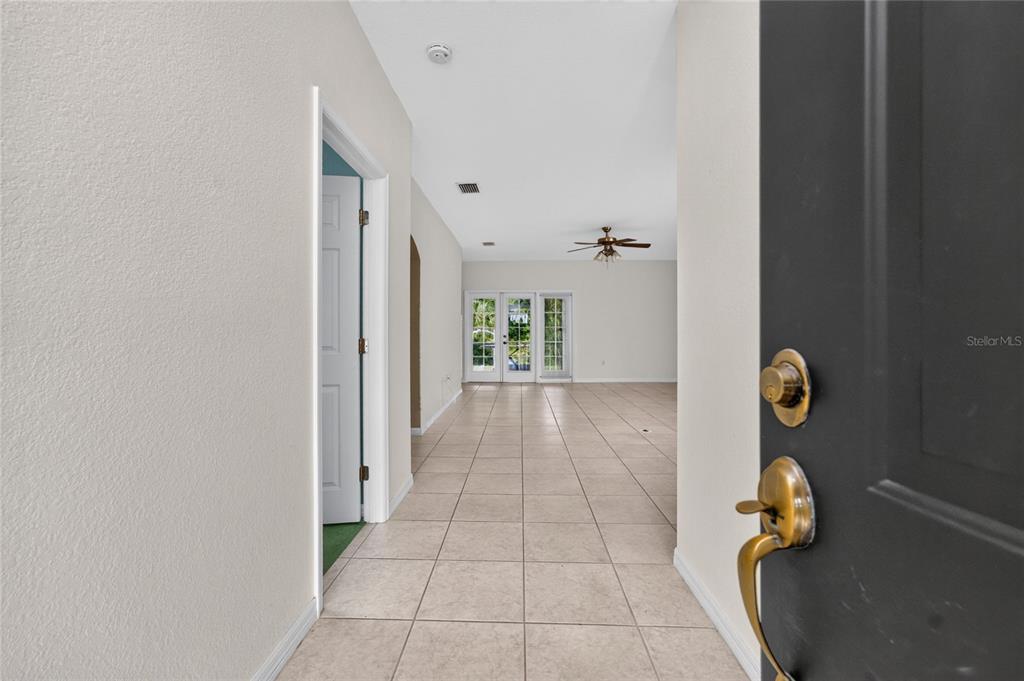 7011 N PLUM TREE, PUNTA GORDA, FL — photo 4 of 30
