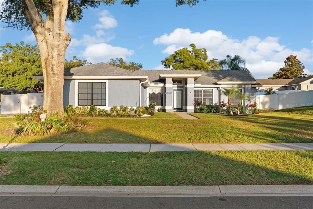 1921 BURBERRY STREET