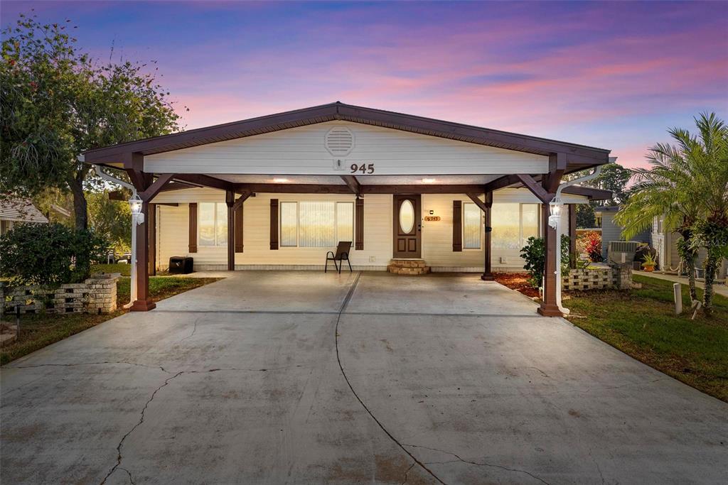 945 TODD WAY