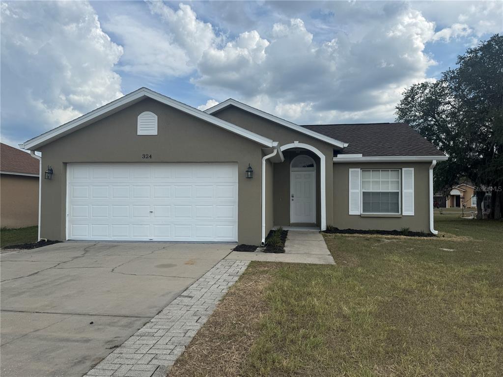 324 ANCHOVIE COURT