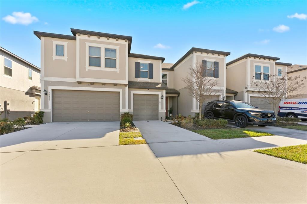 31607 BLUE PASSING LOOP, WESLEY CHAPEL, FL — photo 3 of 26