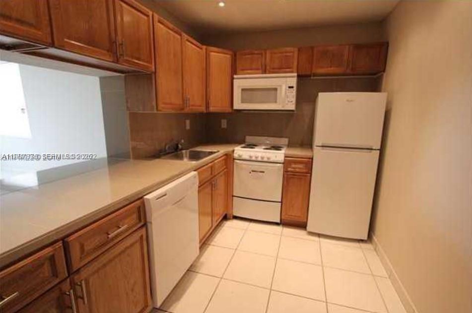 5775 W 20th Ave # 406, Hialeah FL 33012