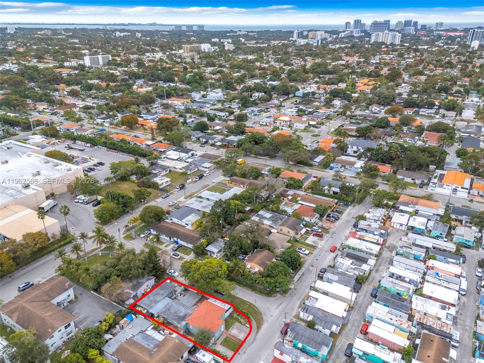 An aerial view shows a residential property outlined in red within a dense neighborhood — 941 SW 31st Ct, Miami FL 33135, MIAMI, FL