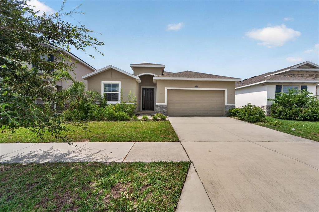 10675 TALLY FAWN LOOP, SAN ANTONIO, FL — photo 3 of 30