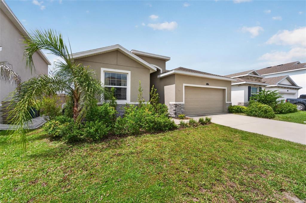 10675 TALLY FAWN LOOP, SAN ANTONIO, FL — photo 4 of 30