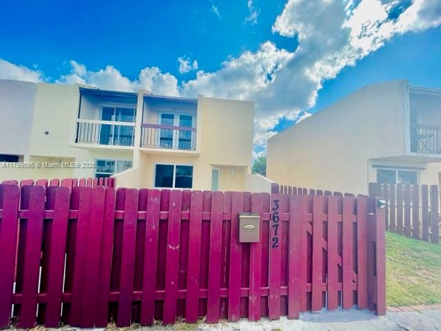 3672 SW 59th Ave # 7, Davie FL 33314