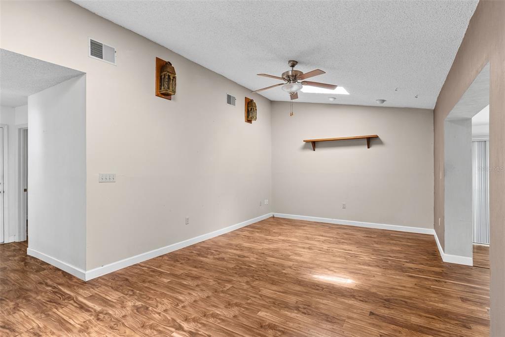 436 MANOR BOULEVARD, PALM HARBOR, FL — photo 3 of 25
