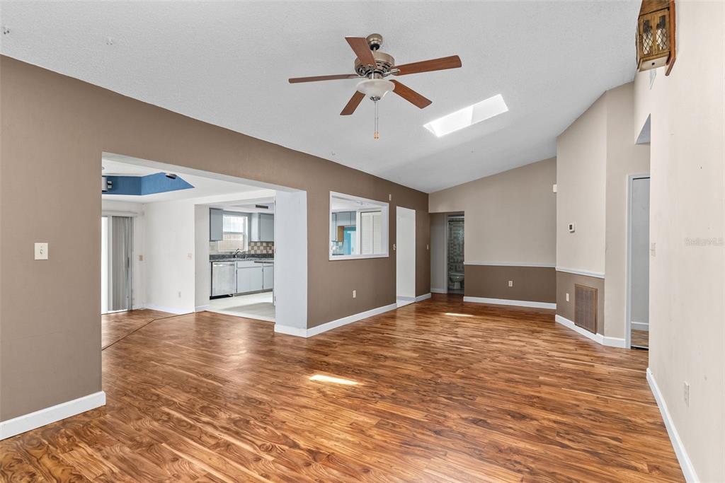 436 MANOR BOULEVARD, PALM HARBOR, FL — photo 4 of 25