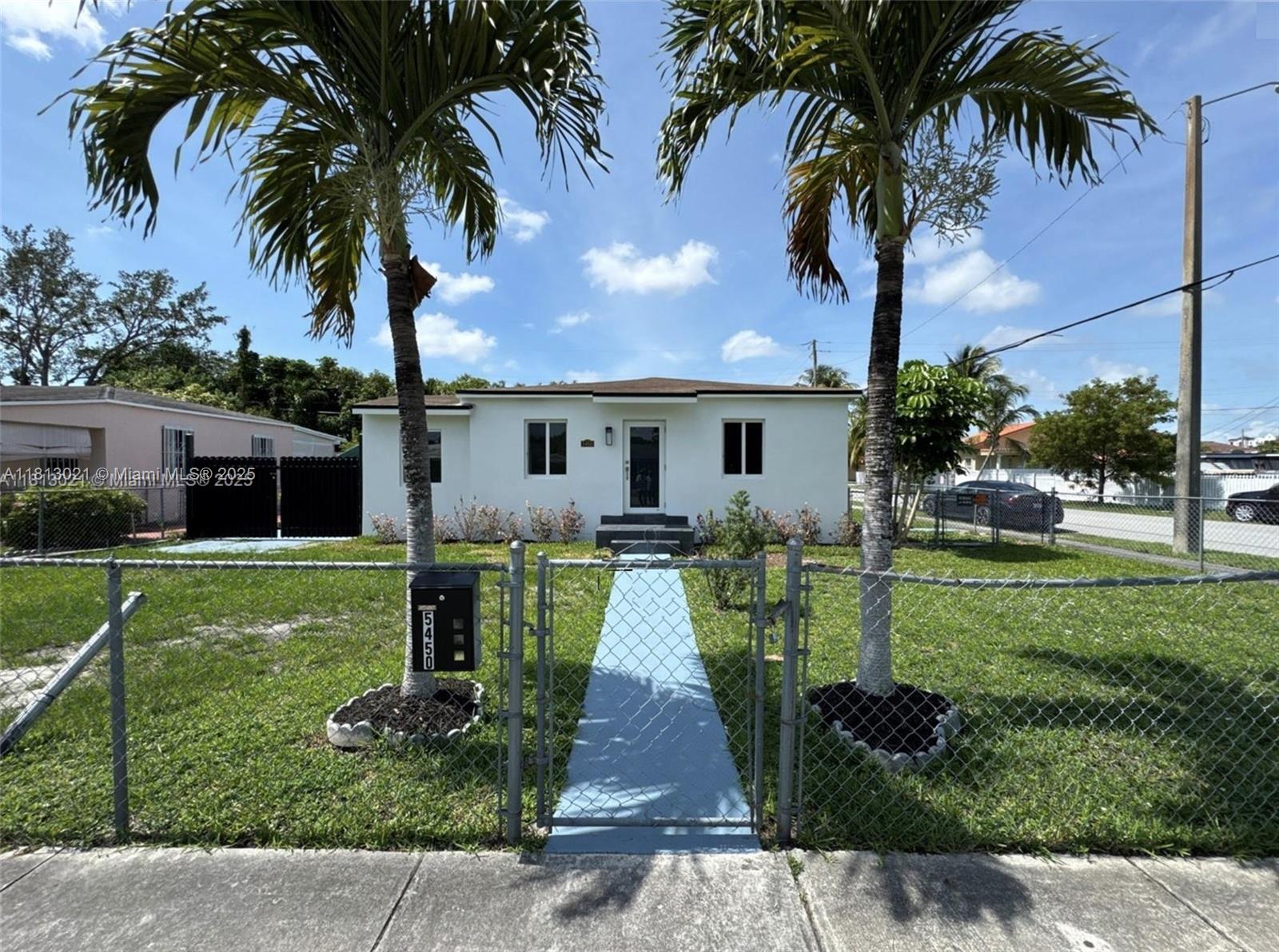 5450 SW 6th St, Miami FL 33134