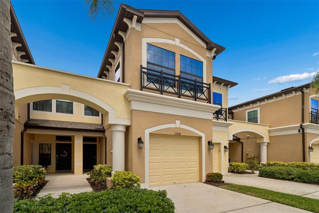 11618 CROWNED SPARROW LANE
