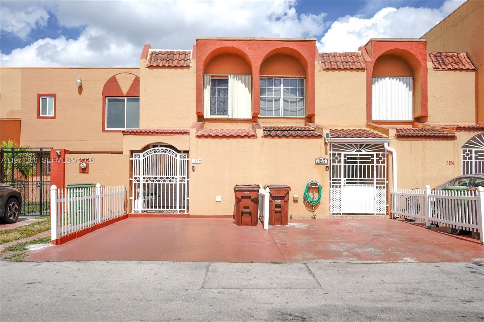 1159 W 40th St # 16, Hialeah FL 33012