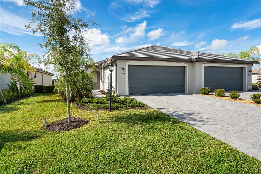 5508 SAPPHIRE STONE COVE