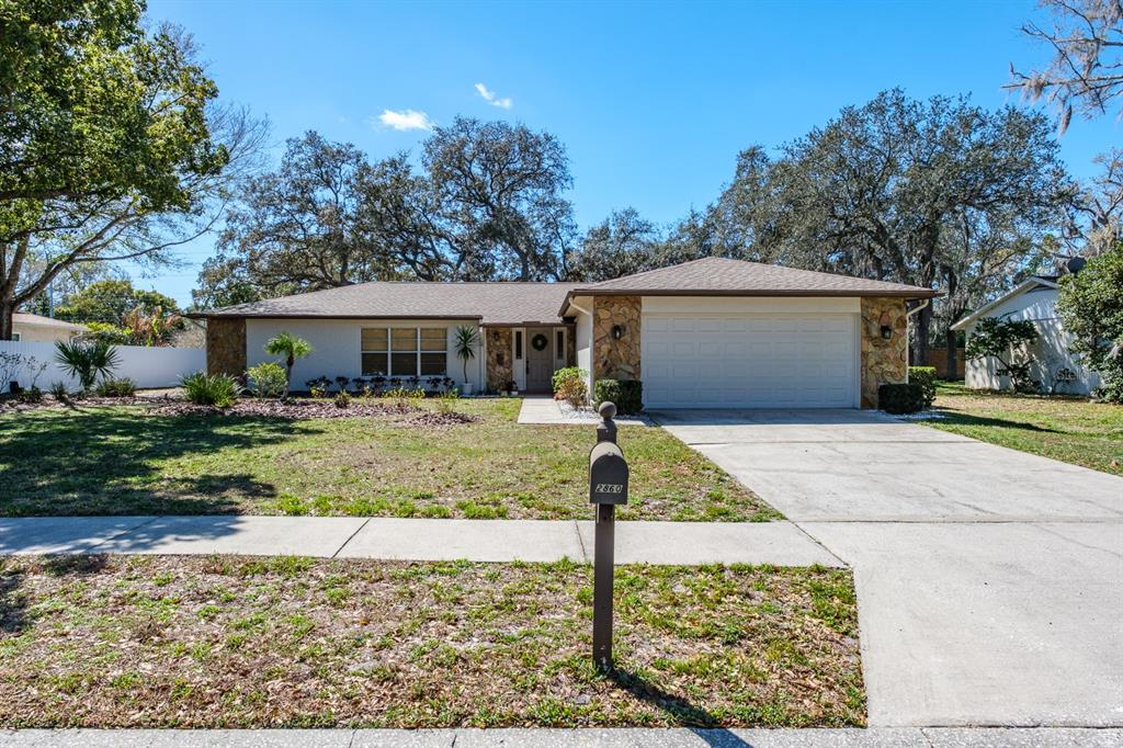2860 LONGLEAF LANE