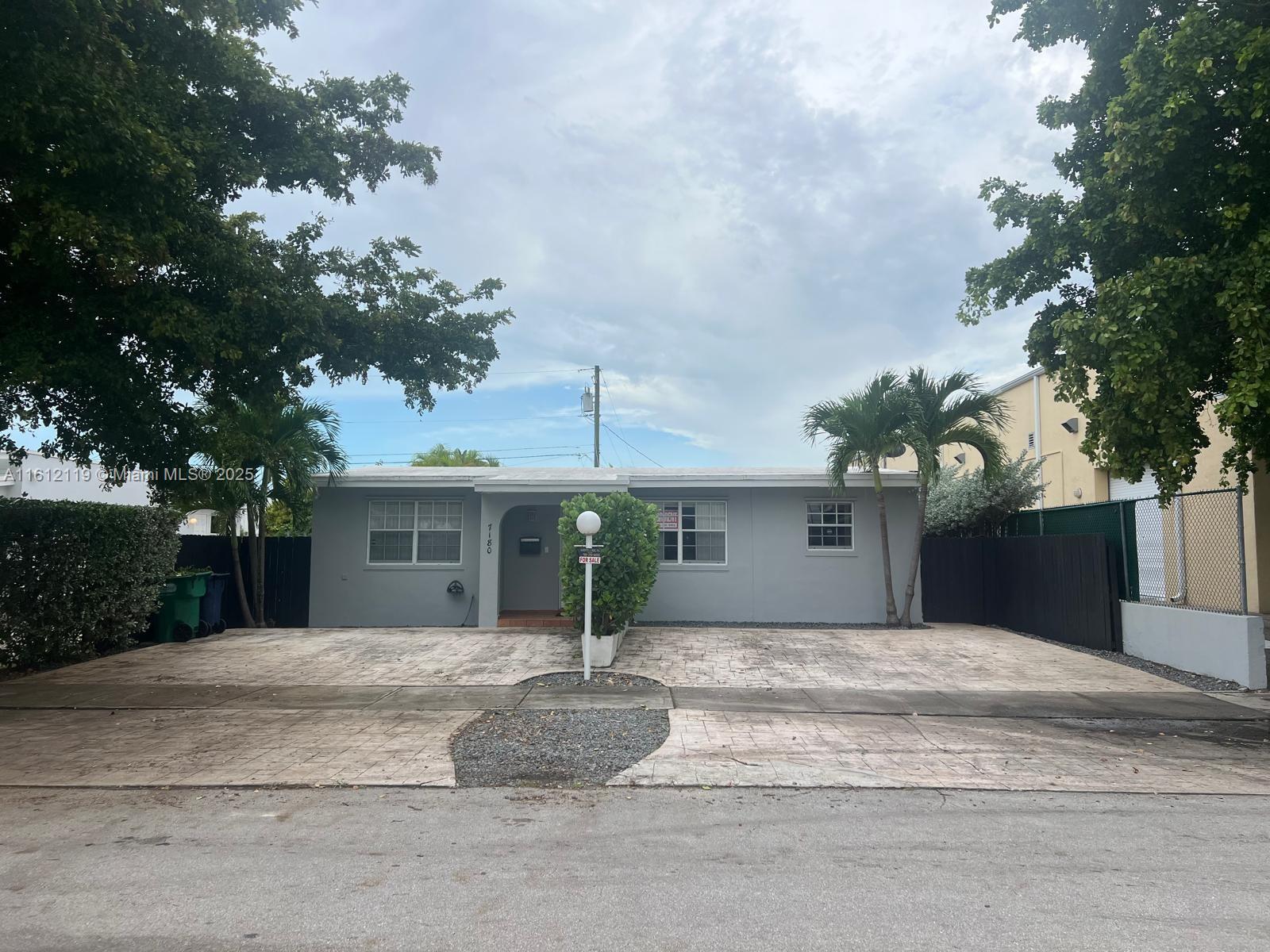 7180 SW 42nd Ter # 7180, Miami FL 33155