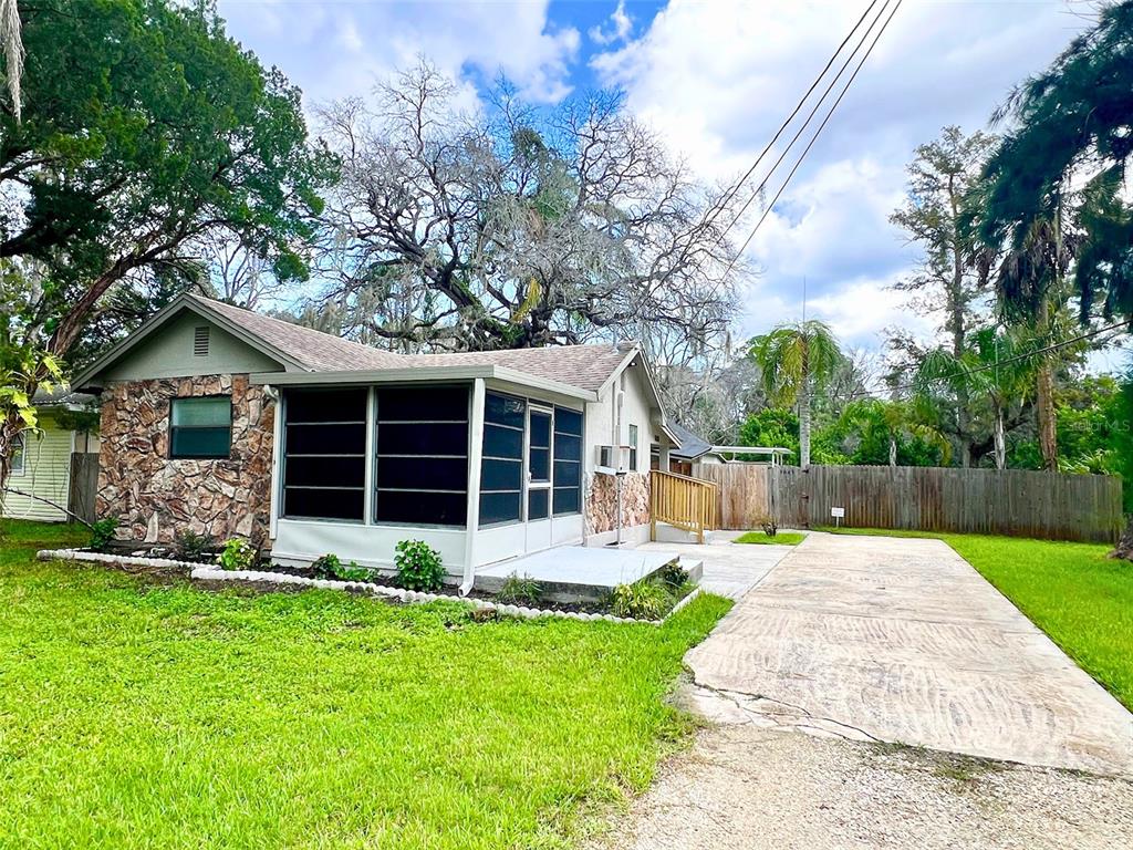 5045 GREEN KEY ROAD